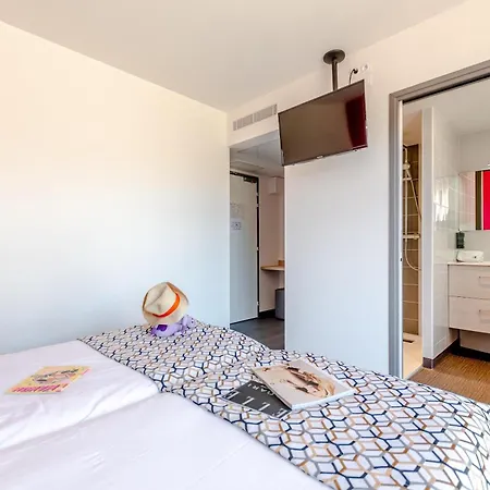 Sure Hotel By Best Western Saint-Raphael Le Dramont-2