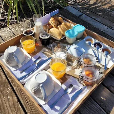 15Min De La Cite De Carcassonne Dans Petit Village, Chambre Au Calme, Petit-Dejeuner Et Jacuzzi En Supplement-2