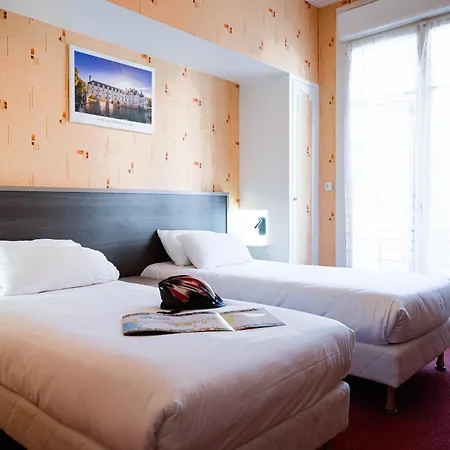 Logis Hotel Des Chateaux De La Loire-3