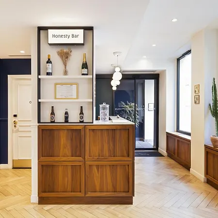 Hotel Rendez-Vous Batignolles-3