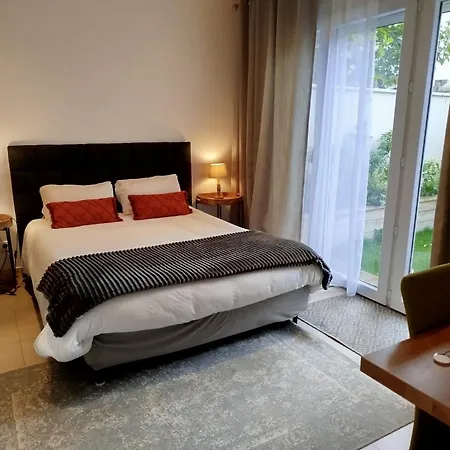 Studio à la VILLA VOLTAIRE-2
