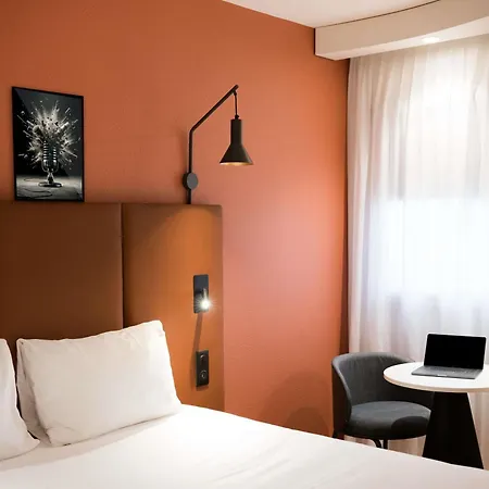 Ibis Caen Centre-2