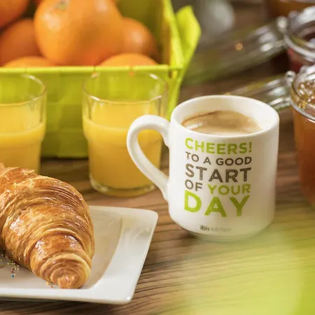 ibis Styles Asnieres Centre-2