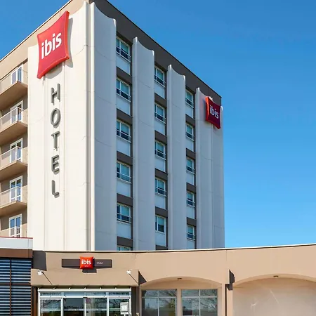 ibis Cholet-3
