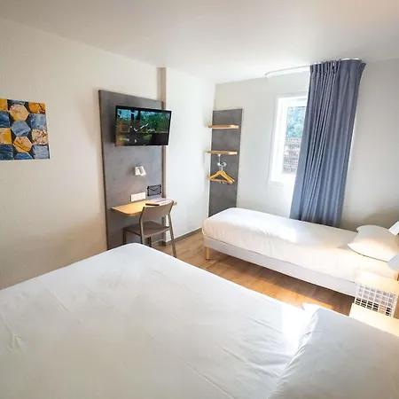 ibis budget Orange Centre-2