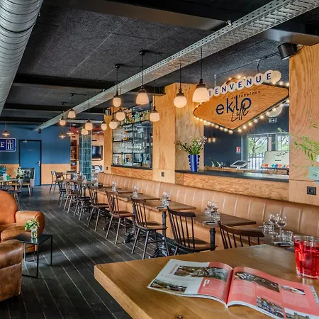 Eklo Hotels Lille-3