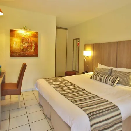Logis Hostellerie du Causse-3
