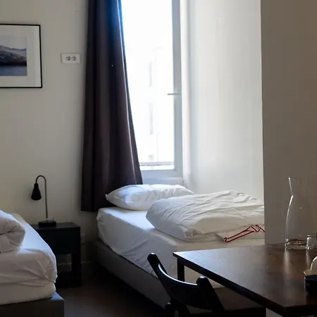 Vertigo Hostel-3