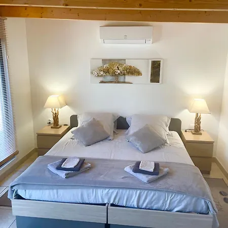 L'Escale Cote Bleue B&B And Spa-3