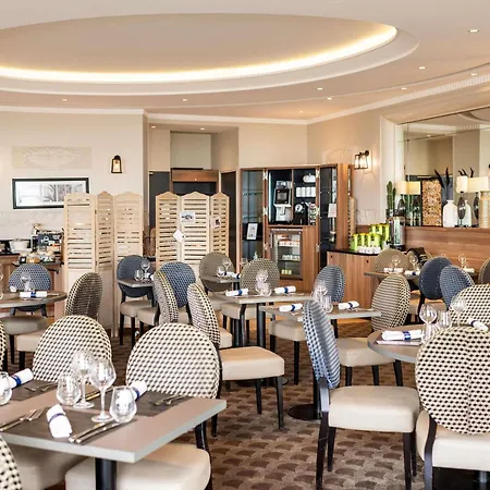 Hotel Mercure La Baule Majestic-3