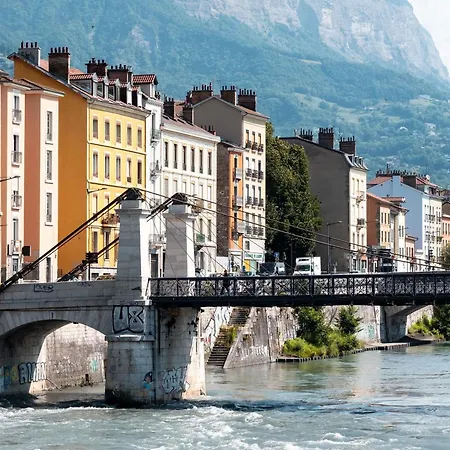 Mercure Grenoble Meylan-3