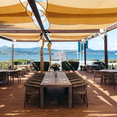 Kube Saint-Tropez-2