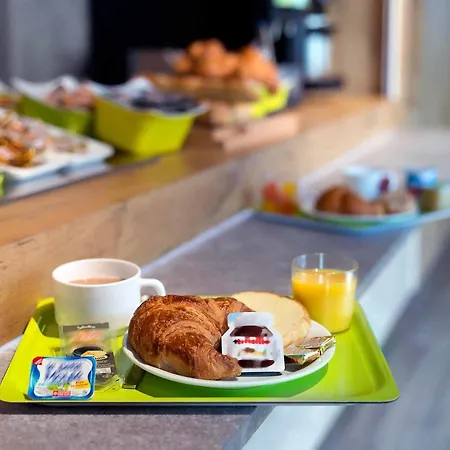 Ibis Budget Bordeaux Centre Bastide-2