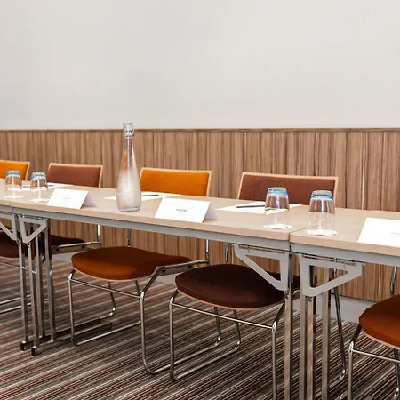 Mercure Valenciennes Centre-3