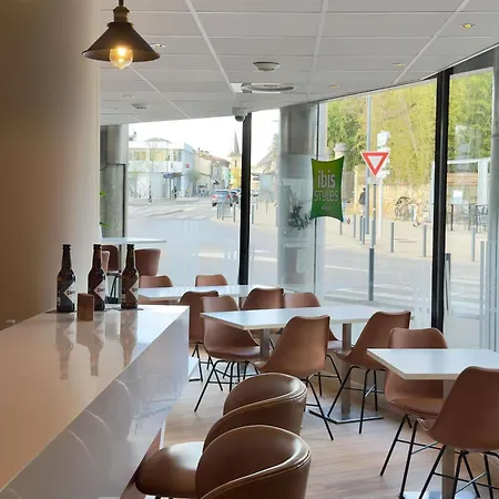 ibis Styles Bordeaux Saint Médard-2