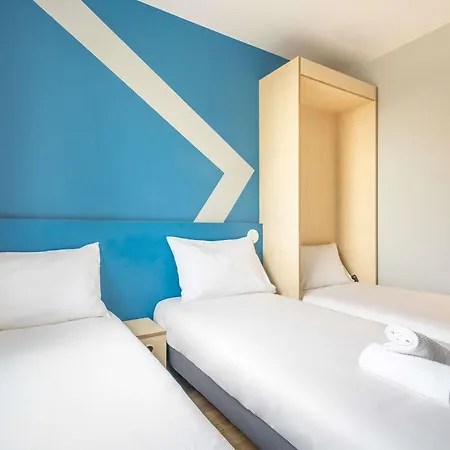 ibis budget Nanterre La Defense-3