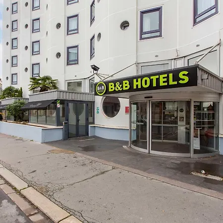 B&B Hotel Orleans Centre Foch-3