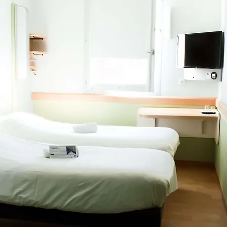 Ibis Budget Saint-Omer Centre-2