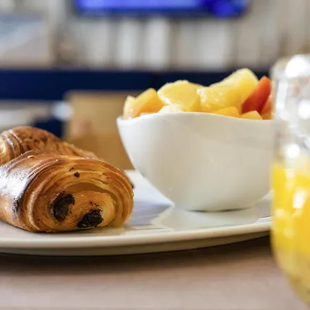 Ibis Styles Paris Romainville-3