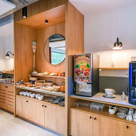 ibis Styles Albertville-2