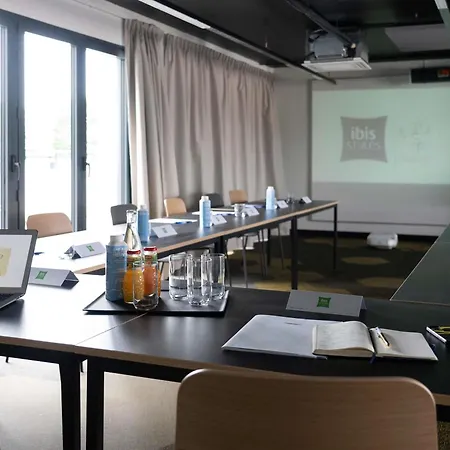 ibis Styles Dreux Centre Gare-2