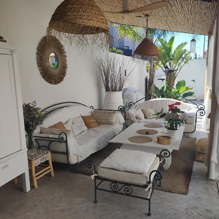 LA MAISON DE MARIE A 8 mn des plages-2