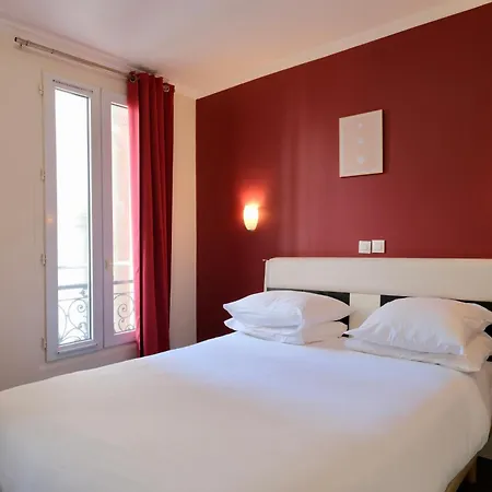 Hipotel Paris Gambetta République-3