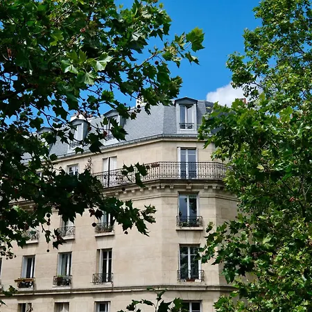 Hipotel Paris Gambetta République-3