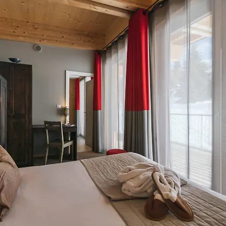 L'Aiguille Grive Chalets Hotel-2