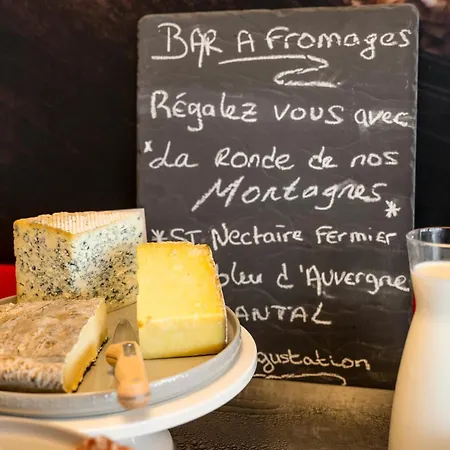 ibis Issoire-2