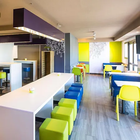 ibis Budget Pau Est-3