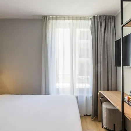Campanile Prime - Lyon Centre - Berges Du Rhone-3
