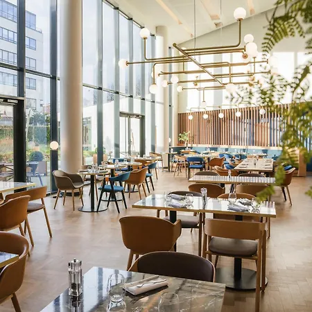 Novotel Le Havre Centre Gare-3
