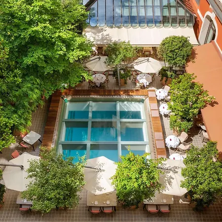 Hôtel Le Royal Monceau Raffles Paris-2