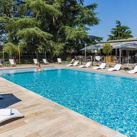 Novotel Pau Pyrénées-3