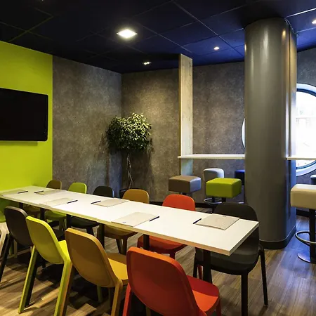 Ibis Budget Bordeaux Centre - Gare Saint Jean-2