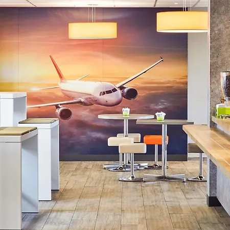 ibis budget Marseille Aeroport Provence-3