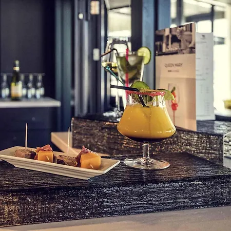 Mercure Cherbourg Centre Port-2