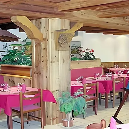 Hotel Restaurant - Les Maraichers-3