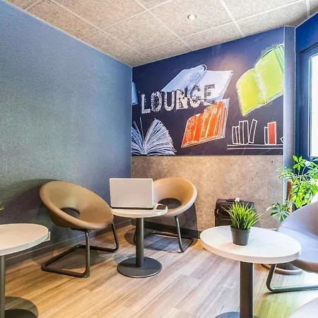 ibis budget Marne La Vallée Noisy Le Grand-3