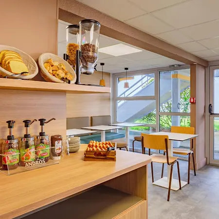 Premiere Classe Montpellier Sud Lattes-3