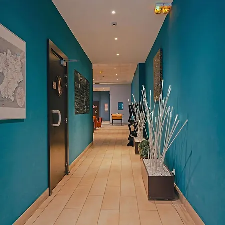 Comfort Aparthotel Saint-Etienne-3