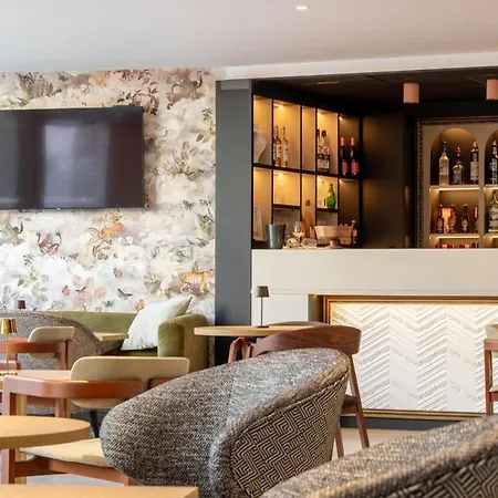 Brit Hotel Cahors Centre - Le Valentre-2
