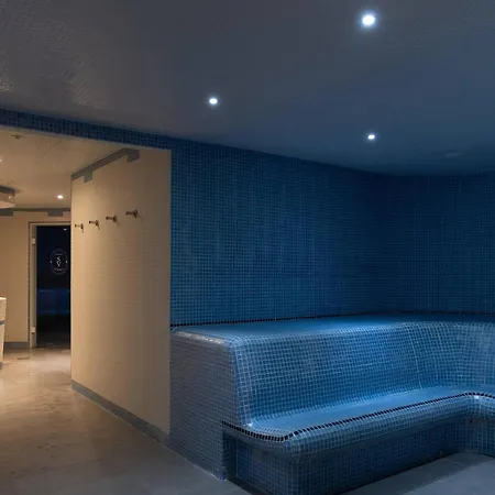 Zenitude Hotel la Valadière, an Ascend Collection Hotel-3