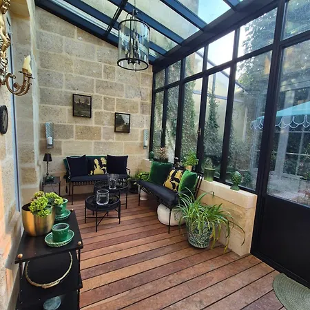 Maison D'Hotes "Bordeaux Wine Lodge"-3