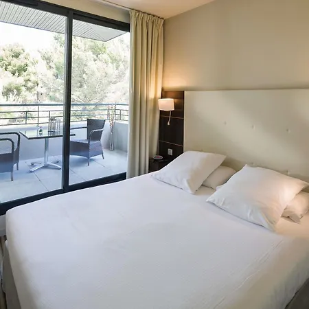 Mercure Aix-En-Provence La Duranne Gare Tgv-3