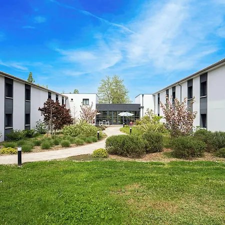 Sure Hotel By Best Western Les Portes De Montauban-2