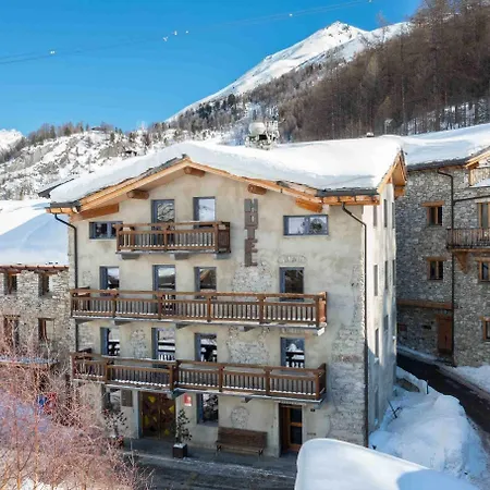 Chalet Hotel Du Fornet-3