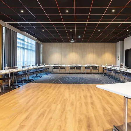 Novotel Annecy Centre-2