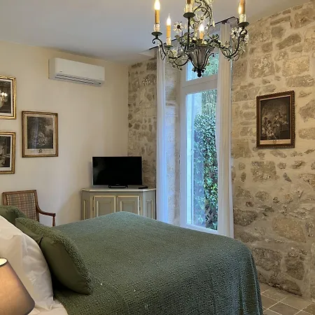 N°15 Les Confidences - Chambres D'Hotes-3